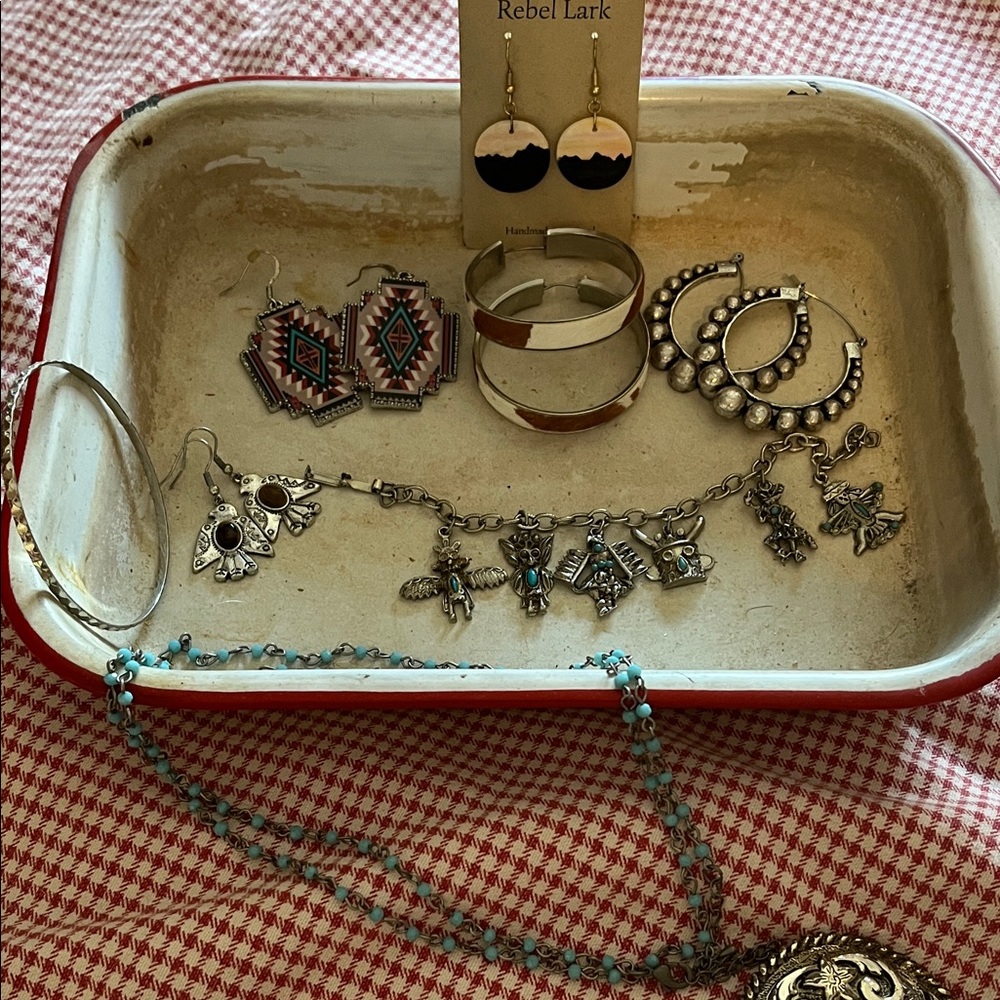 Boot Barn Costume Jewelry